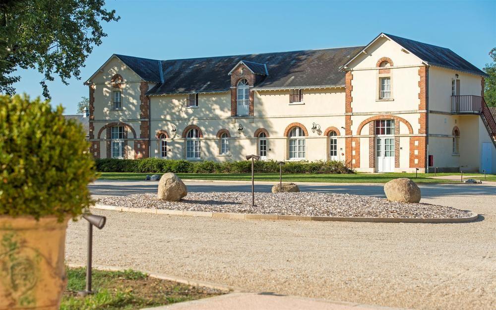 Hotel Country Club Yvré-lʼÉvêque Esterno foto
